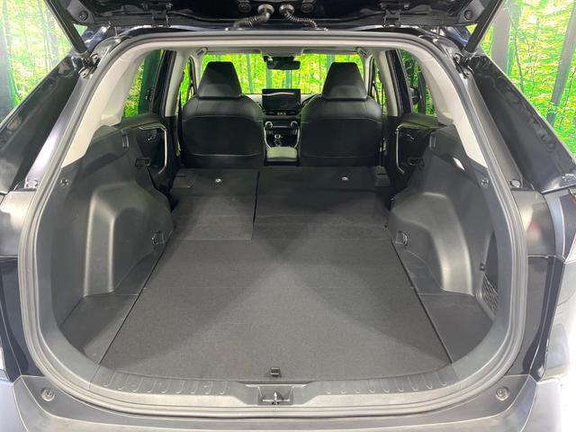 ＲＡＶ４ Ｇ　Ｚパッケージ　禁煙車　ＴＲＤエアロ　サンルーフ　純正１０．５ディスプレイオーディオ　全周囲カメラ　衝突軽減装置　レーダークルーズコントロール　ＥＴＣ　Ｂｌｕｅｔｏｏｔｈ　シートヒーター　クリアランスソナー（10枚目）