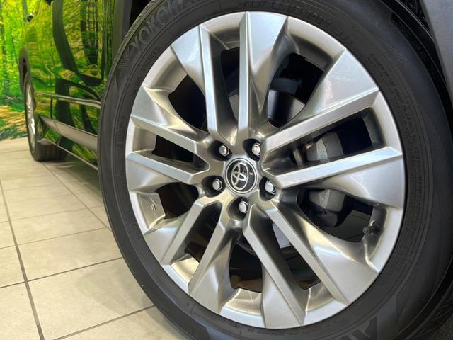 ＲＡＶ４ Ｇ　Ｚパッケージ　禁煙車　ＴＲＤエアロ　サンルーフ　純正１０．５ディスプレイオーディオ　全周囲カメラ　衝突軽減装置　レーダークルーズコントロール　ＥＴＣ　Ｂｌｕｅｔｏｏｔｈ　シートヒーター　クリアランスソナー（13枚目）
