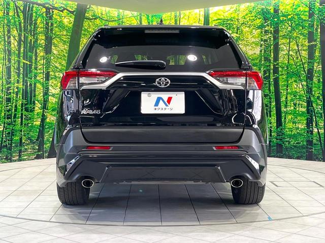 ＲＡＶ４ Ｇ　Ｚパッケージ　禁煙車　ＴＲＤエアロ　サンルーフ　純正１０．５ディスプレイオーディオ　全周囲カメラ　衝突軽減装置　レーダークルーズコントロール　ＥＴＣ　Ｂｌｕｅｔｏｏｔｈ　シートヒーター　クリアランスソナー（15枚目）