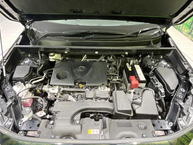 ＲＡＶ４ Ｇ　Ｚパッケージ　禁煙車　ＴＲＤエアロ　サンルーフ　純正１０．５ディスプレイオーディオ　全周囲カメラ　衝突軽減装置　レーダークルーズコントロール　ＥＴＣ　Ｂｌｕｅｔｏｏｔｈ　シートヒーター　クリアランスソナー（18枚目）