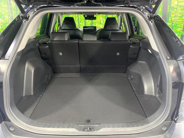 ＲＡＶ４ Ｇ　Ｚパッケージ　禁煙車　ＴＲＤエアロ　サンルーフ　純正１０．５ディスプレイオーディオ　全周囲カメラ　衝突軽減装置　レーダークルーズコントロール　ＥＴＣ　Ｂｌｕｅｔｏｏｔｈ　シートヒーター　クリアランスソナー（27枚目）