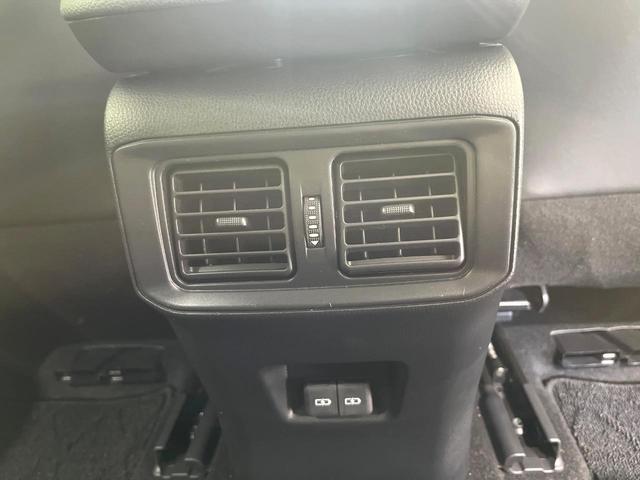 ＲＡＶ４ Ｇ　Ｚパッケージ　禁煙車　ＴＲＤエアロ　サンルーフ　純正１０．５ディスプレイオーディオ　全周囲カメラ　衝突軽減装置　レーダークルーズコントロール　ＥＴＣ　Ｂｌｕｅｔｏｏｔｈ　シートヒーター　クリアランスソナー（72枚目）
