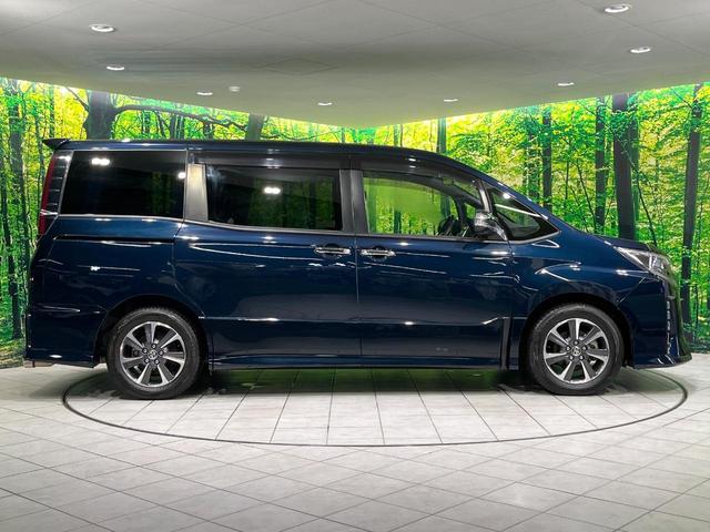 ノア Ｓｉ　ダブルバイビーＩＩＩ　禁煙車　後期型　純正９型ナビ　衝突被害軽減　バックカメラ　両側電動スライドドア　クルーズコントロール　フルセグ　Ｂｌｕｅｔｏｏｔｈ接続　ＥＴＣ　ＬＥＤヘッドライト　オートマチックハイビーム（39枚目）