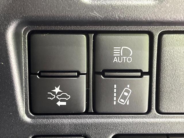 ノア Ｓｉ　ダブルバイビーＩＩＩ　禁煙車　後期型　純正９型ナビ　衝突被害軽減　バックカメラ　両側電動スライドドア　クルーズコントロール　フルセグ　Ｂｌｕｅｔｏｏｔｈ接続　ＥＴＣ　ＬＥＤヘッドライト　オートマチックハイビーム（42枚目）