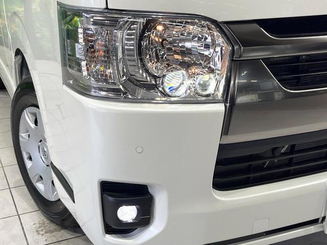 ハイエースバン ロングスーパーＧＬ　ダークプライムＳ　ディーゼル　登録済未使用車　両側電動スライドドア　衝突被害軽減装置　禁煙車　ハーフレザーシート　コーナーセンサー　スマートキー　ＬＥＤヘッド　オートライト　オートエアコン　ＬＥＤフォグ　車線逸脱警報（12枚目）
