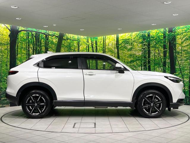 ヴェゼル ｅ：ＨＥＶ　Ｘ　禁煙車　純正９型ナビ　バックカメラ　衝突軽減装置　レーダークルーズ　ＥＴＣ　ドラレコ　Ｂｌｕｅｔｏｏｔｈ　クリアランスソナー　ＬＥＤヘッド　純正１６インチアルミ　ブレーキホールド　ステアリングスイッチ（29枚目）