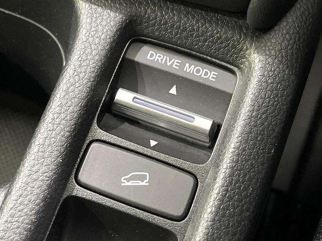 ヴェゼル ｅ：ＨＥＶ　Ｘ　禁煙車　純正９型ナビ　バックカメラ　衝突軽減装置　レーダークルーズ　ＥＴＣ　ドラレコ　Ｂｌｕｅｔｏｏｔｈ　クリアランスソナー　ＬＥＤヘッド　純正１６インチアルミ　ブレーキホールド　ステアリングスイッチ（52枚目）