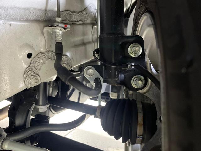 スペーシアギア ハイブリッドＸＺ　ターボ　禁煙車　９型純正ナビ　両側電動ドア　全周囲カメラ　衝突軽減システム　レーダークルーズ　コーナーセンサー　スマートキー　ＬＥＤヘッド　オートハイビーム　車線逸脱警報　オートライト　オートエアコン（20枚目）