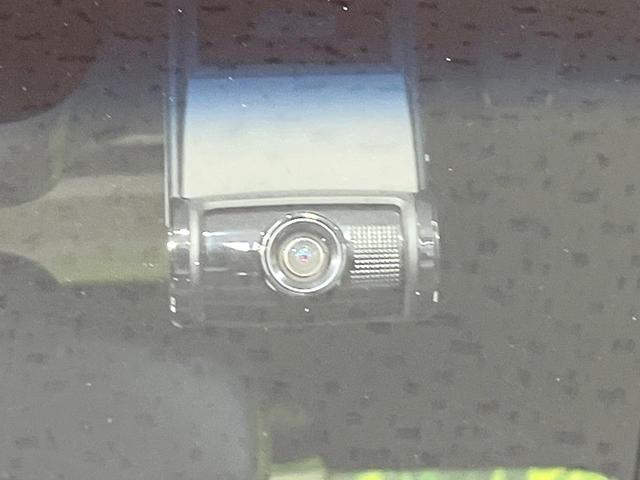 N-BOXカスタム G・Lホンダセンシング 禁煙車 純正8型ナビ フリップダウンモニター バックカメラ 衝突軽減システム レーダークルーズ ドラレコ ETC 電動スライドドア コーナーセンサー スマートキー LEDヘッド(7枚目)