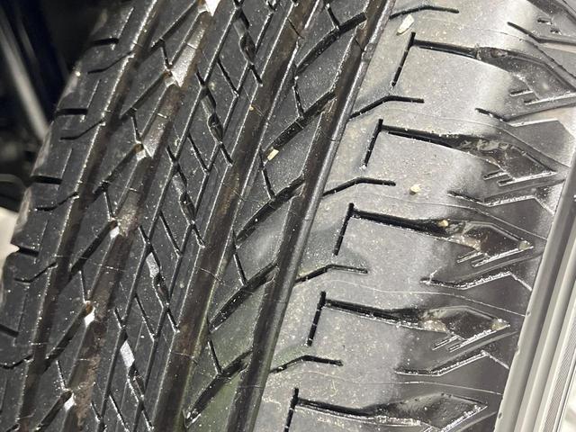 ジムニーノマド ＦＣ　４ＷＤ　禁煙車　セーフティサポート　レーダークルーズ　ＬＥＤヘッド　シートヒータ　クリアランスソナー　フロントフォグ　オートハイビーム　ステアリングスイッチ　車線逸脱警報　純正１５インチアルミ（33枚目）