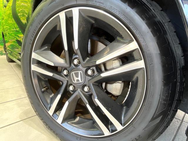 オデッセイハイブリッド ハイブリッドアブソルート・ホンダセンシングＥＸパック　禁煙車　純正ナビ　後席モニター　両側電動ドア　全周囲カメラ　１００Ｖ電源　ＥＴＣ　ドラレコ　スマートキー　オートエアコン　ＬＥＤヘッド　Ｂｌｕｅｔｏｏｔｈ　ＣＤ　ＤＶＤ　電動格納ミラー（14枚目）