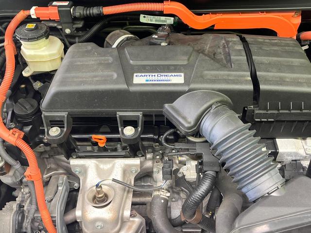 オデッセイハイブリッド ハイブリッドアブソルート・ホンダセンシングＥＸパック　禁煙車　純正ナビ　後席モニター　両側電動ドア　全周囲カメラ　１００Ｖ電源　ＥＴＣ　ドラレコ　スマートキー　オートエアコン　ＬＥＤヘッド　Ｂｌｕｅｔｏｏｔｈ　ＣＤ　ＤＶＤ　電動格納ミラー（18枚目）