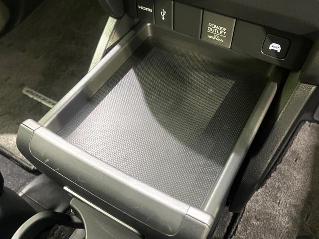 オデッセイハイブリッド ハイブリッドアブソルート・ホンダセンシングＥＸパック　禁煙車　純正ナビ　後席モニター　両側電動ドア　全周囲カメラ　１００Ｖ電源　ＥＴＣ　ドラレコ　スマートキー　オートエアコン　ＬＥＤヘッド　Ｂｌｕｅｔｏｏｔｈ　ＣＤ　ＤＶＤ　電動格納ミラー（58枚目）