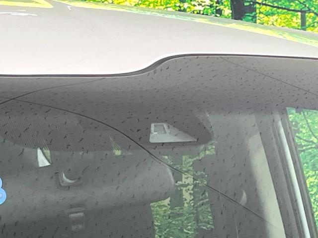 フリード G・ホンダセンシング 禁煙車 純正ナビ 後席モニター 両側電動スライドドア 衝突軽減装置 バックカメラ レーダークルーズ ETC Bluetooth フルセグ スマートキー LEDヘッド レーンアシスト オートエアコン(6枚目)