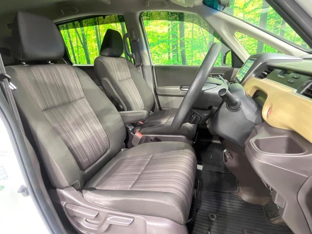 フリード G・ホンダセンシング 禁煙車 純正ナビ 後席モニター 両側電動スライドドア 衝突軽減装置 バックカメラ レーダークルーズ ETC Bluetooth フルセグ スマートキー LEDヘッド レーンアシスト オートエアコン(8枚目)