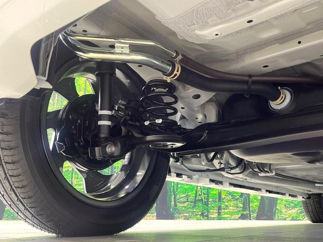 スペーシアカスタム ハイブリッドXS 届出済み未使用車 両側電動スライドドア 衝突被害軽減システム レーダークルーズコントロール LEDヘッドライト オートライト コーナーセンサー スマートキー 革巻きステアリング(26枚目)