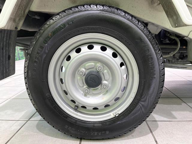 ハイゼットトラック ジャンボSAIIIt 4WD MT車 衝突被害軽減システム 禁煙車 ドラレコ LEDヘッド オートエアコン CD LEDフォグ(8枚目)