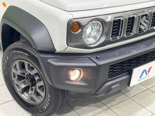 ジムニーノマド FC 禁煙車 4WD 衝突被害軽減システム レーダークルーズ コーナーセンサー シートヒーター LEDヘッド オートハイビーム 車線逸脱警報 オートライト オートエアコン 純正15インチアルミ(12枚目)