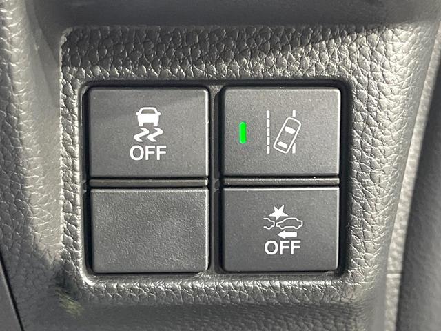 N-BOXカスタム G・Lホンダセンシング 禁煙車 純正ディスプレイオーディオ 衝突被害軽減 電動スライド レーダークルーズ バックカメラ LEDヘッド ETC オートハイビーム Bluetooth 車線逸脱警報 オートライト オートエアコン(43枚目)