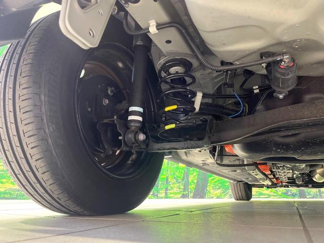 アクア Ｘ　禁煙車　８型ディスプレイオーディオ　全周囲カメラ　衝突軽減装置　レーダークルーズ　ＥＴＣ　Ｂｌｕｅｔｏｏｔｈ　ドラレコ　コーナーセンサー　スマートキー　ＬＥＤヘッド　レーンアシスト（21枚目）