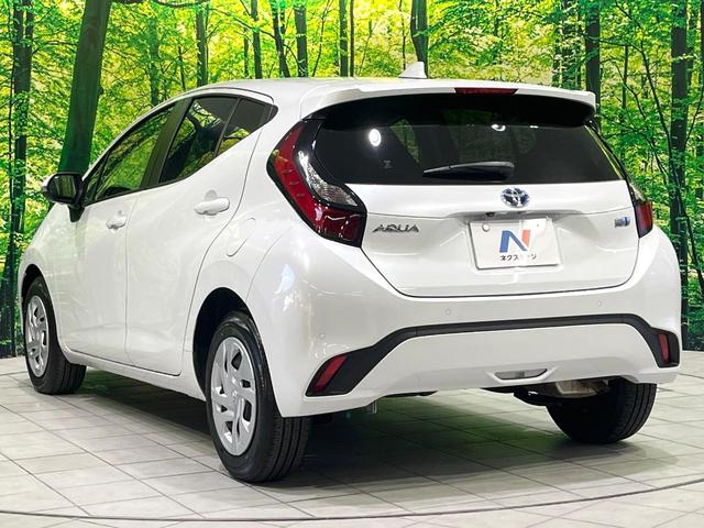 アクア Ｘ　禁煙車　８型ディスプレイオーディオ　全周囲カメラ　衝突軽減装置　レーダークルーズ　ＥＴＣ　Ｂｌｕｅｔｏｏｔｈ　ドラレコ　コーナーセンサー　スマートキー　ＬＥＤヘッド　レーンアシスト（31枚目）