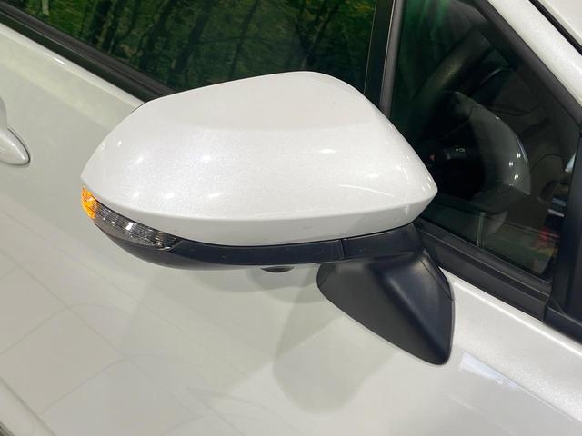 アクア Ｘ　禁煙車　８型ディスプレイオーディオ　全周囲カメラ　衝突軽減装置　レーダークルーズ　ＥＴＣ　Ｂｌｕｅｔｏｏｔｈ　ドラレコ　コーナーセンサー　スマートキー　ＬＥＤヘッド　レーンアシスト（33枚目）