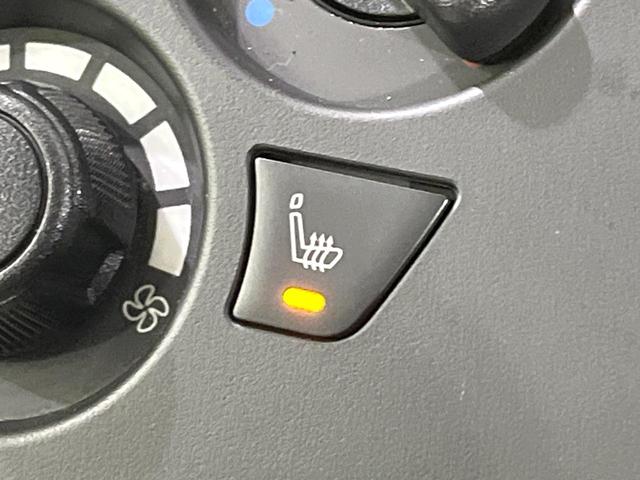 ｅＫワゴン Ｍ　禁煙車　ＳＤナビ　バックカメラ　衝突軽減装置　ＥＴＣ　Ｂｌｕｅｔｏｏｔｈ　シートヒーター　車線逸脱警報　キーレスエントリー　アイドリングストップ　エアコン　ステアリングスイッチ　オートライト　ＣＤ（6枚目）