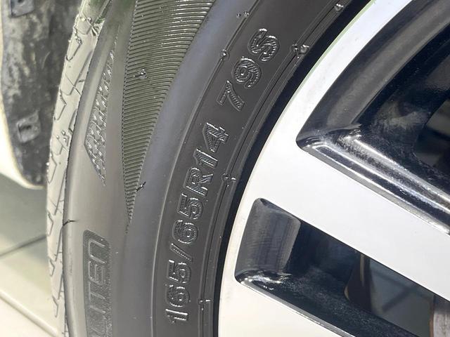 ルーミー カスタムＧ　禁煙車　９型ＳＤナビ　バックカメラ　衝突軽減　両側電動スライド　レーダークルーズ　ＬＥＤヘッド　ＬＥＤフォグ　ＥＴＣ　Ｂｌｕｅｔｏｏｔｈ　ドラレコ　シートヒーター　ステアリングスイッチ　スマートキー（25枚目）