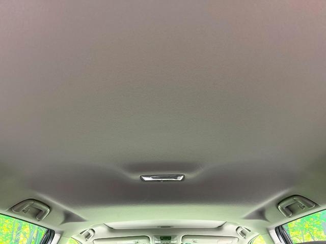 ランドクルーザープラド TX サンルーフ 禁煙車 純正SDナビ バックカメラ 衝突軽減装置 レーダークルーズ 7人乗り ETC Bluetooth LEDヘッド LEDフォグ クリアランスソナー ルーフレール 純正17インチアルミ(29枚目)