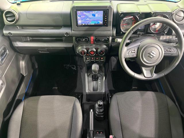 ジムニー ＸＣ　禁煙車　４ＷＤ　純正ナビ　バックカメラ　衝突軽減装置　クルコン　シートヒーター　ドラレコ　ＬＥＤヘッド　Ｂｌｕｅｔｏｏｔｈ　ステアリングスイッチ　スマートキー　純正１６インチアルミ　車線逸脱警報（2枚目）