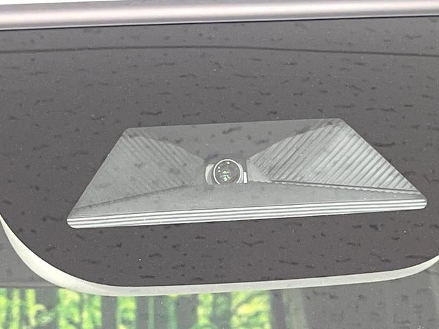 N-BOX ベースグレード 届出済み未使用車 電動スライドドア 衝突被害軽減システム レーダークルーズコントロール LEDヘッドライト シートヒーター オートライト コーナーセンサー(3枚目)