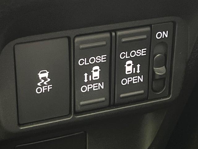 フリード エアー 登録済未使用車 純正8型ディスプレイオーディオ 両側電動スライド 衝突軽減 レーダークルーズ Bluetooth LEDヘッド ブレーキホールド オートハイビーム ステアリングスイッチ オートエアコン(3枚目)