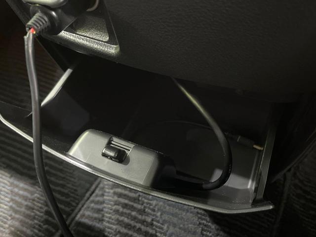 ヴェルファイア 2.4Z ゴールデンアイズ TRDエアロ 禁煙車 後席モニター 8型SDナビ バックカメラ 両側電動スライド クリアランスソナー クルコン HIDヘッド ETC リアオートエアコン Bluetooth 純正18インチアルミ(53枚目)