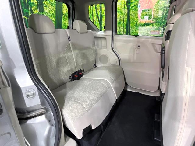 eKスペース G 禁煙車 SDナビ バックカメラ 衝突軽減装置 電動スライド ETC Bluetooth シートヒーター オートエアコン オートライト スマートキー ステアリングスイッチ 電動格納ミラー 横滑り防止装置(9枚目)