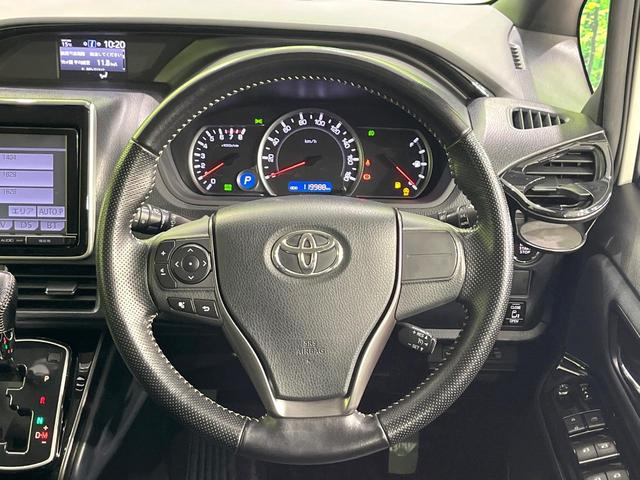 ヴォクシー ZS 煌 禁煙車 後席モニター 純正9型ナビ バックカメラ 両側電動スライド 寒冷地仕様 ETC クルコン ドラレコ Bluetooth LEDヘッド LEDフォグ リアオートエアコン ステアリングスイッチ(12枚目)