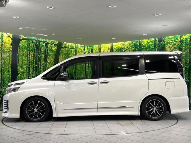 ヴォクシー ZS 煌 禁煙車 後席モニター 純正9型ナビ バックカメラ 両側電動スライド 寒冷地仕様 ETC クルコン ドラレコ Bluetooth LEDヘッド LEDフォグ リアオートエアコン ステアリングスイッチ(31枚目)