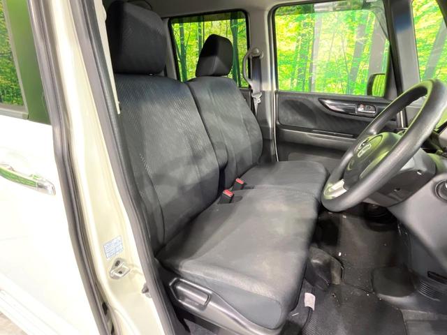 N-BOXカスタム G・Lパッケージ 禁煙車 純正ナビ バックカメラ 両側電動スライド デジタルインナーミラー ETC HIDヘッド 純正14インチアルミ スマートキー オートライト オートエアコン ステアリングスイッチ 横滑り防止装置(8枚目)