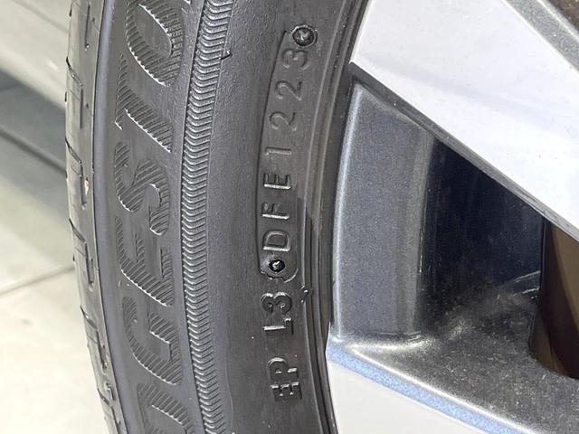 アクア Z 禁煙車 純正10.5型ディスプレイオーディオ 全周囲カメラ 衝突軽減装置 レーダークルーズ ETC Bluetooth LEDヘッド シートヒーター クリアランスソナー 純正15インチアルミ(31枚目)