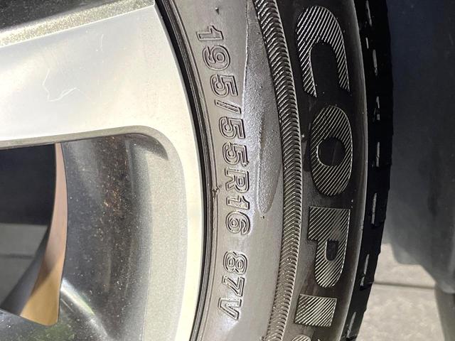 アクア Z 禁煙車 純正10.5型ディスプレイオーディオ 全周囲カメラ 衝突軽減装置 レーダークルーズ ETC Bluetooth LEDヘッド シートヒーター クリアランスソナー 純正15インチアルミ(32枚目)