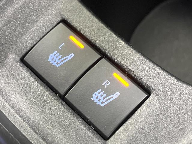 アクア Z 禁煙車 純正10.5型ディスプレイオーディオ 全周囲カメラ 衝突軽減装置 レーダークルーズ ETC Bluetooth LEDヘッド シートヒーター クリアランスソナー 純正15インチアルミ(52枚目)