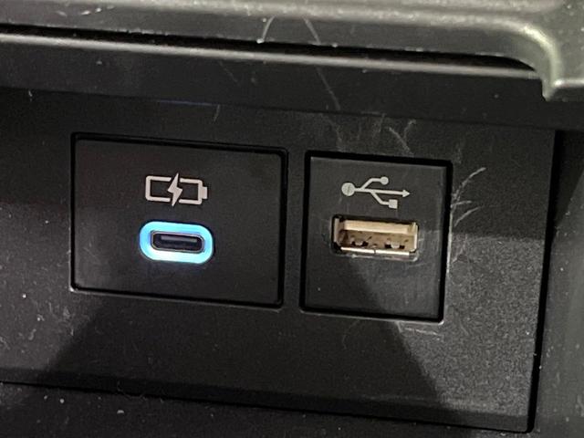 アクア Z 禁煙車 純正10.5型ディスプレイオーディオ 全周囲カメラ 衝突軽減装置 レーダークルーズ ETC Bluetooth LEDヘッド シートヒーター クリアランスソナー 純正15インチアルミ(59枚目)