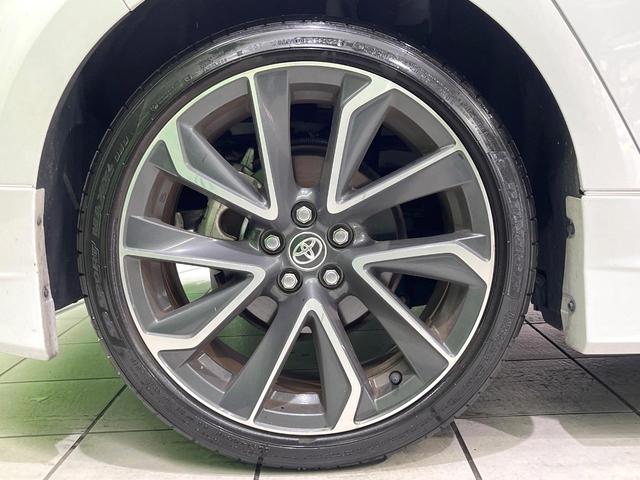 カローラスポーツ ハイブリッドＧ　Ｚ　禁煙車　モデリスタエアロ　純正１０．５インチナビ　バックカメラ　衝突軽減　レーダークルーズ　寒冷地仕様　シートヒーター　レーンアシスト　ＬＥＤヘッド　ＥＴＣ　ステアリングヒーター　純正１８インチアルミ（13枚目）