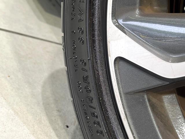 カローラスポーツ ハイブリッドＧ　Ｚ　禁煙車　モデリスタエアロ　純正１０．５インチナビ　バックカメラ　衝突軽減　レーダークルーズ　寒冷地仕様　シートヒーター　レーンアシスト　ＬＥＤヘッド　ＥＴＣ　ステアリングヒーター　純正１８インチアルミ（31枚目）