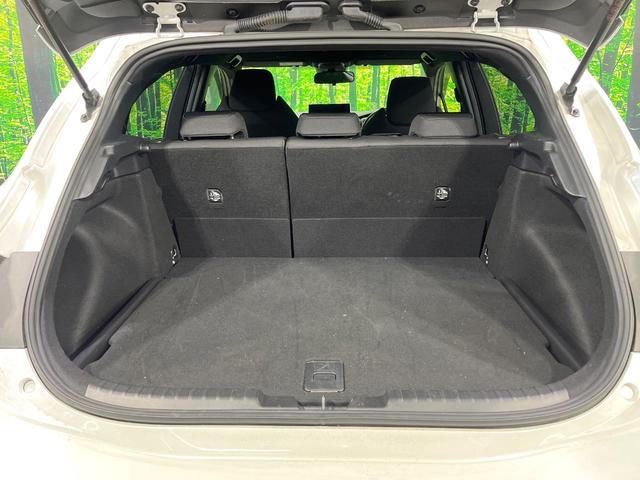 カローラスポーツ ハイブリッドＧ　Ｚ　禁煙車　モデリスタエアロ　純正１０．５インチナビ　バックカメラ　衝突軽減　レーダークルーズ　寒冷地仕様　シートヒーター　レーンアシスト　ＬＥＤヘッド　ＥＴＣ　ステアリングヒーター　純正１８インチアルミ（34枚目）