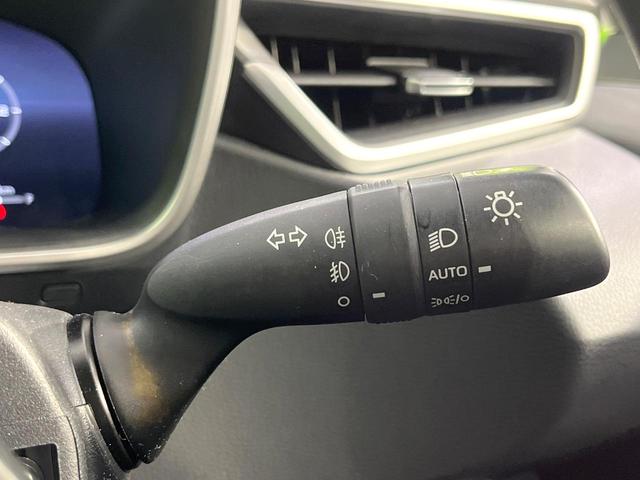 カローラスポーツ ハイブリッドＧ　Ｚ　禁煙車　モデリスタエアロ　純正１０．５インチナビ　バックカメラ　衝突軽減　レーダークルーズ　寒冷地仕様　シートヒーター　レーンアシスト　ＬＥＤヘッド　ＥＴＣ　ステアリングヒーター　純正１８インチアルミ（43枚目）