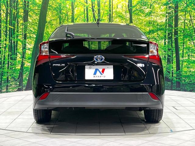 プリウス Ｓ　禁煙車　ナビ　バックカメラ　衝突被害軽減システム　レーダークルーズコントロール　ＬＥＤヘッドライト　スマートキー　ｂｌｕｅｔｏｏｔｈ再生　ＣＤ／ＤＶＤ　フルセグ（15枚目）