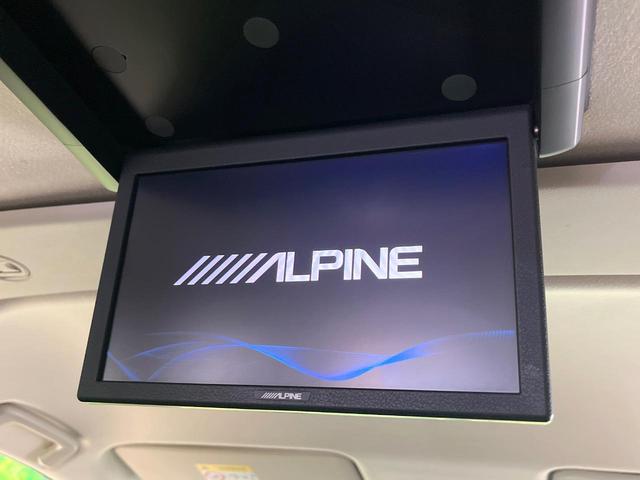 デリカD:5 D パワーパッケージ 4WD ディーゼル 後席モニター SDナビ 両側電動スライドドア バックカメラ Bluetooth HIDヘッド シートヒーター パドルシフト 純正18インチアルミ スマートキー 電動格納ミラー(4枚目)