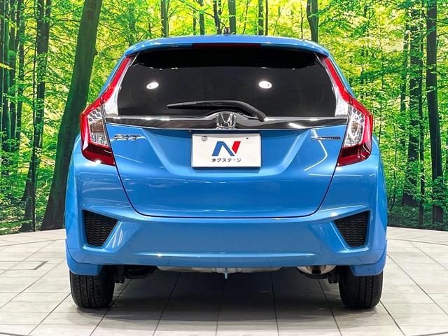 フィットハイブリッド Lパッケージ 禁煙車 純正ナビ バックカメラ 衝突軽減装置 ETC LEDヘッド Bluetooth クルコン ステアリングスイッチ スマートキー オートライト オートエアコン 横滑り防止装置 電動格納ミラー(15枚目)