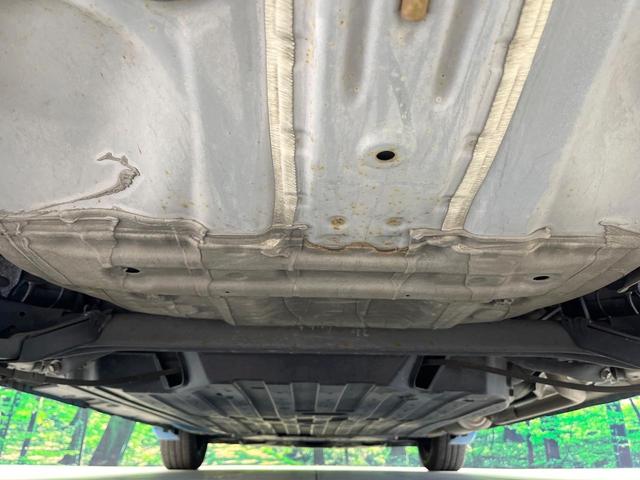 フィットハイブリッド Lパッケージ 禁煙車 純正ナビ バックカメラ 衝突軽減装置 ETC LEDヘッド Bluetooth クルコン ステアリングスイッチ スマートキー オートライト オートエアコン 横滑り防止装置 電動格納ミラー(19枚目)