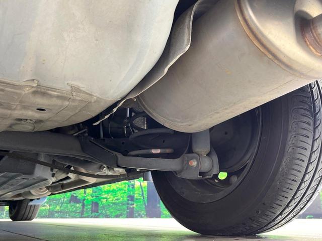 フィットハイブリッド Lパッケージ 禁煙車 純正ナビ バックカメラ 衝突軽減装置 ETC LEDヘッド Bluetooth クルコン ステアリングスイッチ スマートキー オートライト オートエアコン 横滑り防止装置 電動格納ミラー(22枚目)